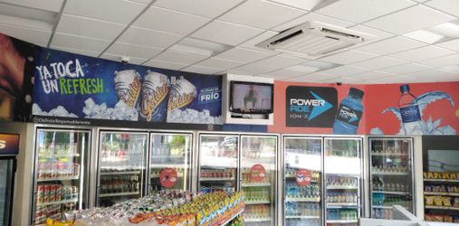 Walk in cooler