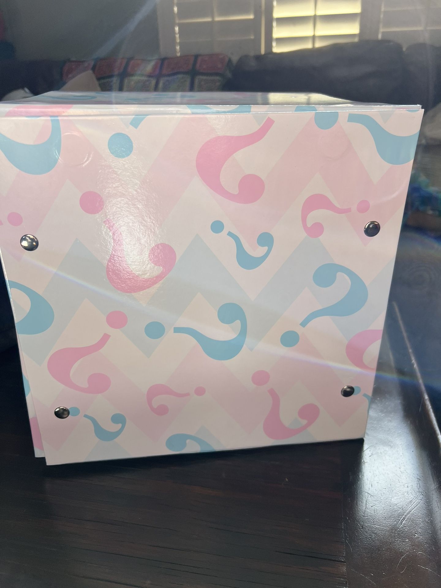 Sex reveal balloon box, used ones for a baby shower, in like new condition