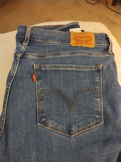 Women's levis