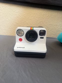 Polaroid