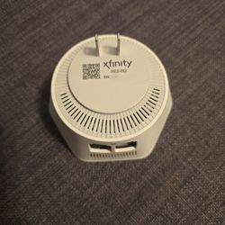 Xfinity WiFi-extending pod