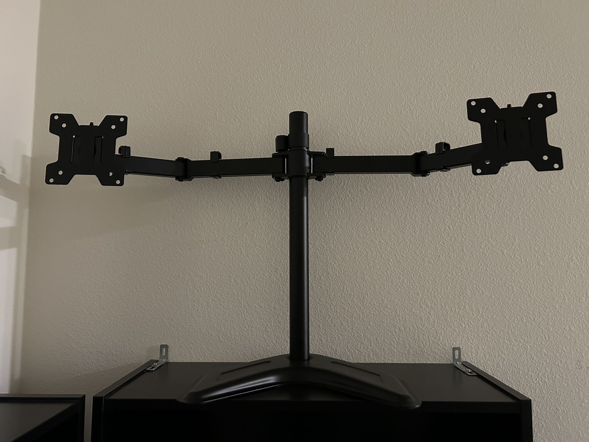 Dual VESA Monitor Stand