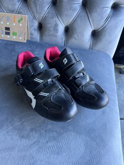 Peloton Cycling Shoes Size 40