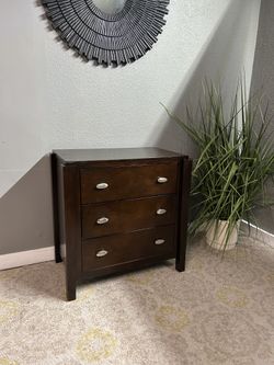 3 Drawer Dresser