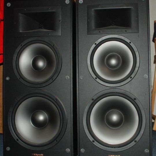 Klipsch Kg 5.2 Series floor Standing Speakers for Sale in