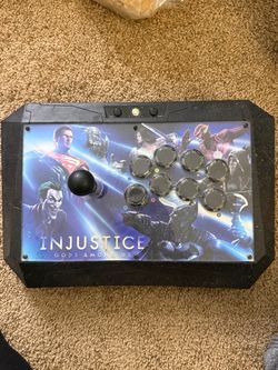 PDP Injustice: Gods Among Us Battle Edition Arcade Stick (specifically the Xbox 360 version,