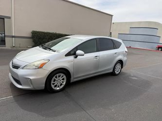 2012 Toyota Prius v