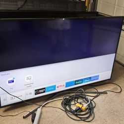 Samsung 50” Smart Tv