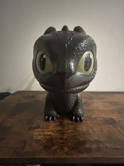 Toothless Popcorn Bucket – DreamWorks Collectible HTTYD (How to Train Your Dragon)