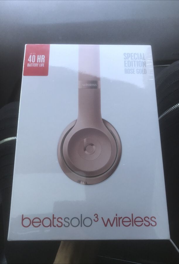 Brand New Apple beats solo3 wireless never opened