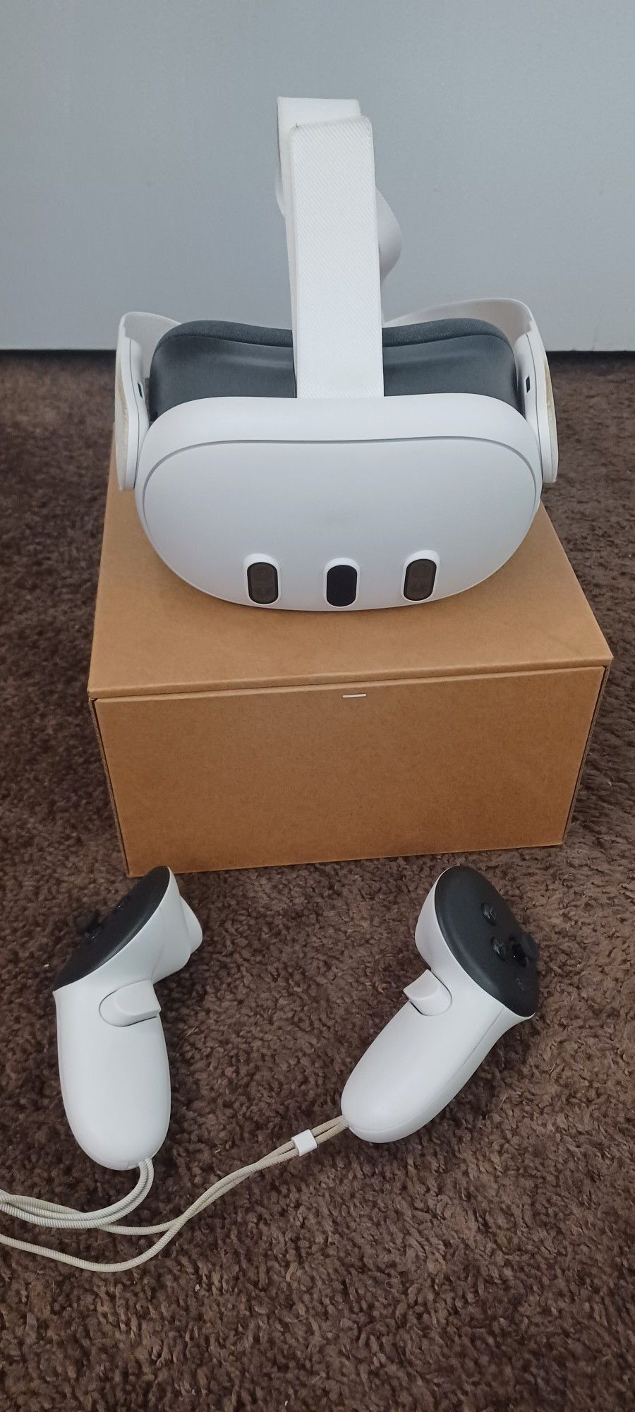 Meta Quest 3 Virtual Reality Gaming Headset