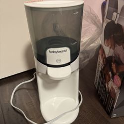 Baby Brezza Instant Warmer