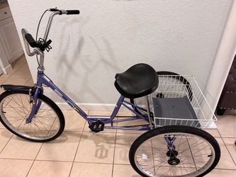 Sun Adult Tricycle . Rim 24” good tires good condition