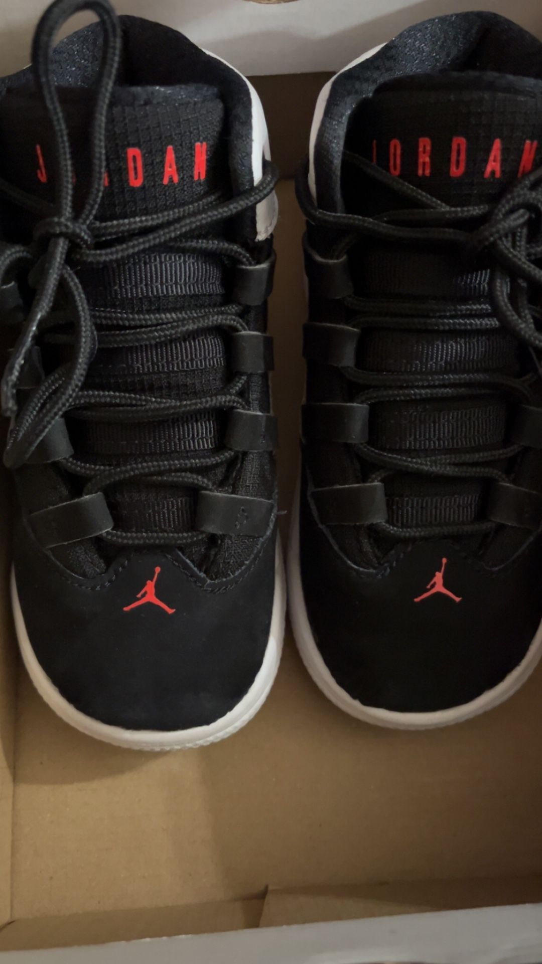Jordans Size 8c