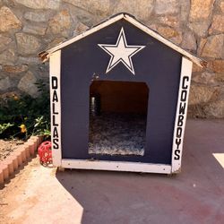 Cowboys Dog House 