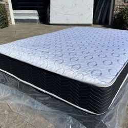Queen Orthopedic Deluxe Collection Mattress!•••