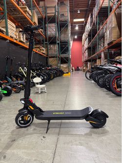 Electric scooter
