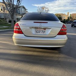 2003 Mercedes-Benz E-Class