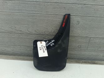 2014-2018 Chevy Silverado right rear truck bed mud flap / splash guard