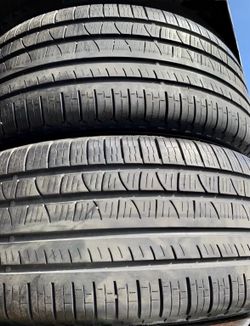 255/55/19 Pirelli SCORPION VERDA A/S 255/55/19 Used Tires 255/55R19