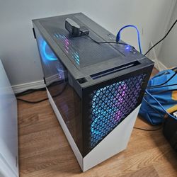 Gaming PC With Stream Setup