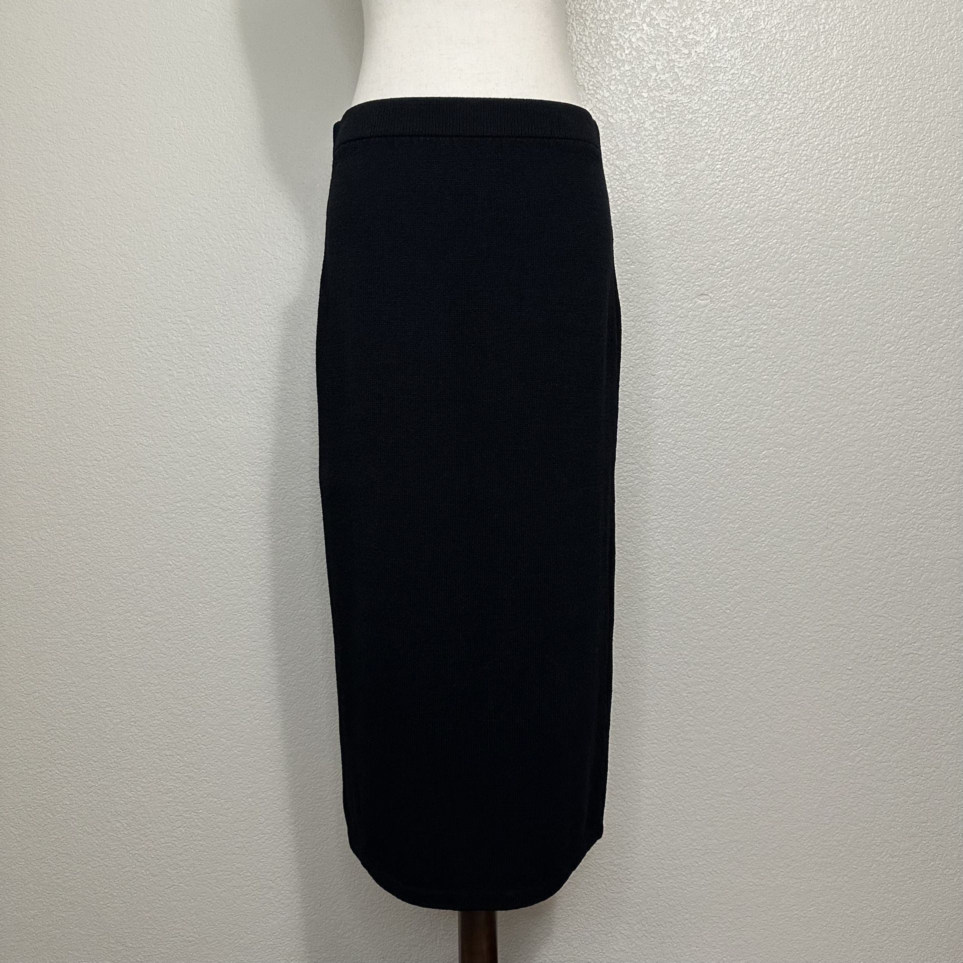 St. John Basics Santana Knit Textured Essential Maxi Skirt