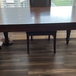 Pottery Barn wooden dining table (no chairs) (60x38x30)
