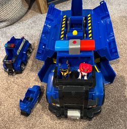 Paw Patrol Ultimate Police Cruiser