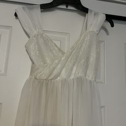 White Maternity Shoot Dress Size Small/medium 