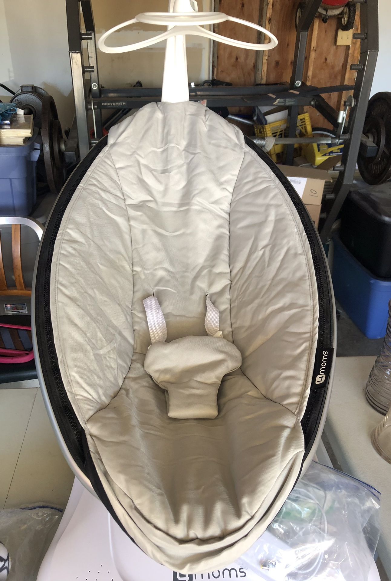 4 Moms MamaRoo Baby Swing