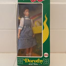 Vintage 1974 Dorothy and Toto