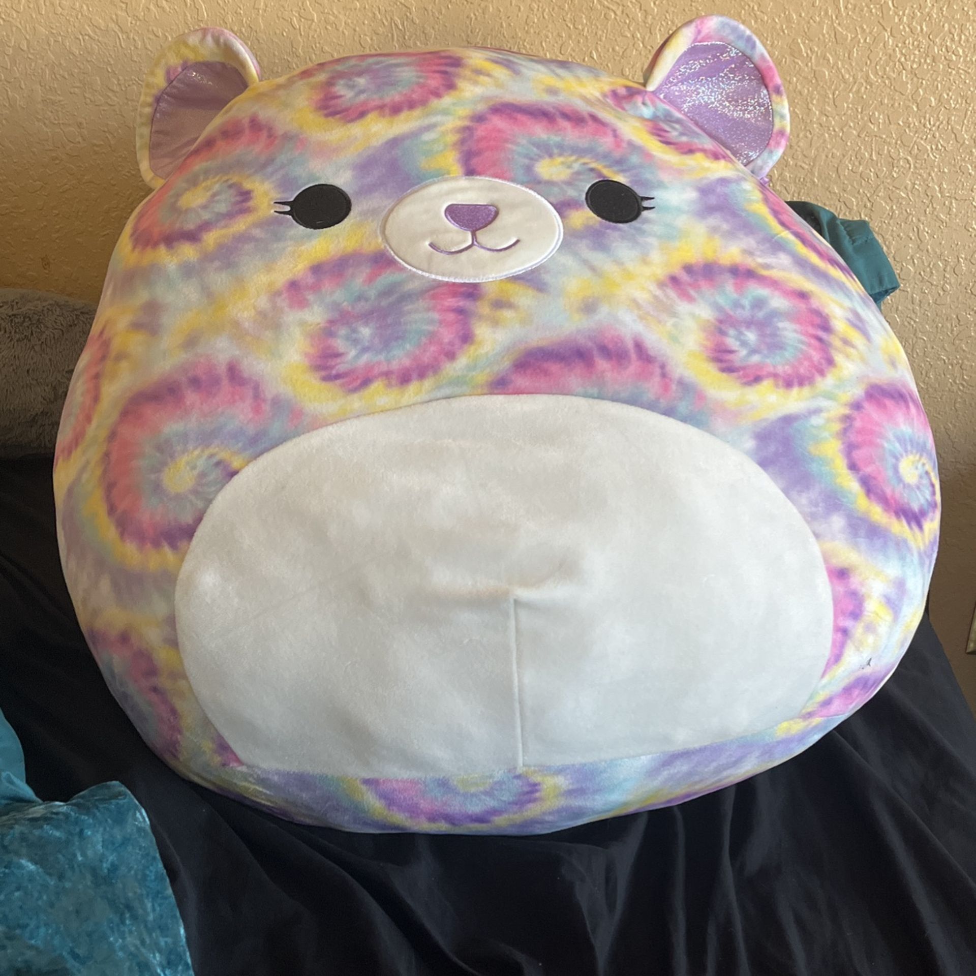 *RARE* Giant Jonessa Squishmallow 