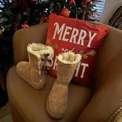 UGG boots women’s size 7 