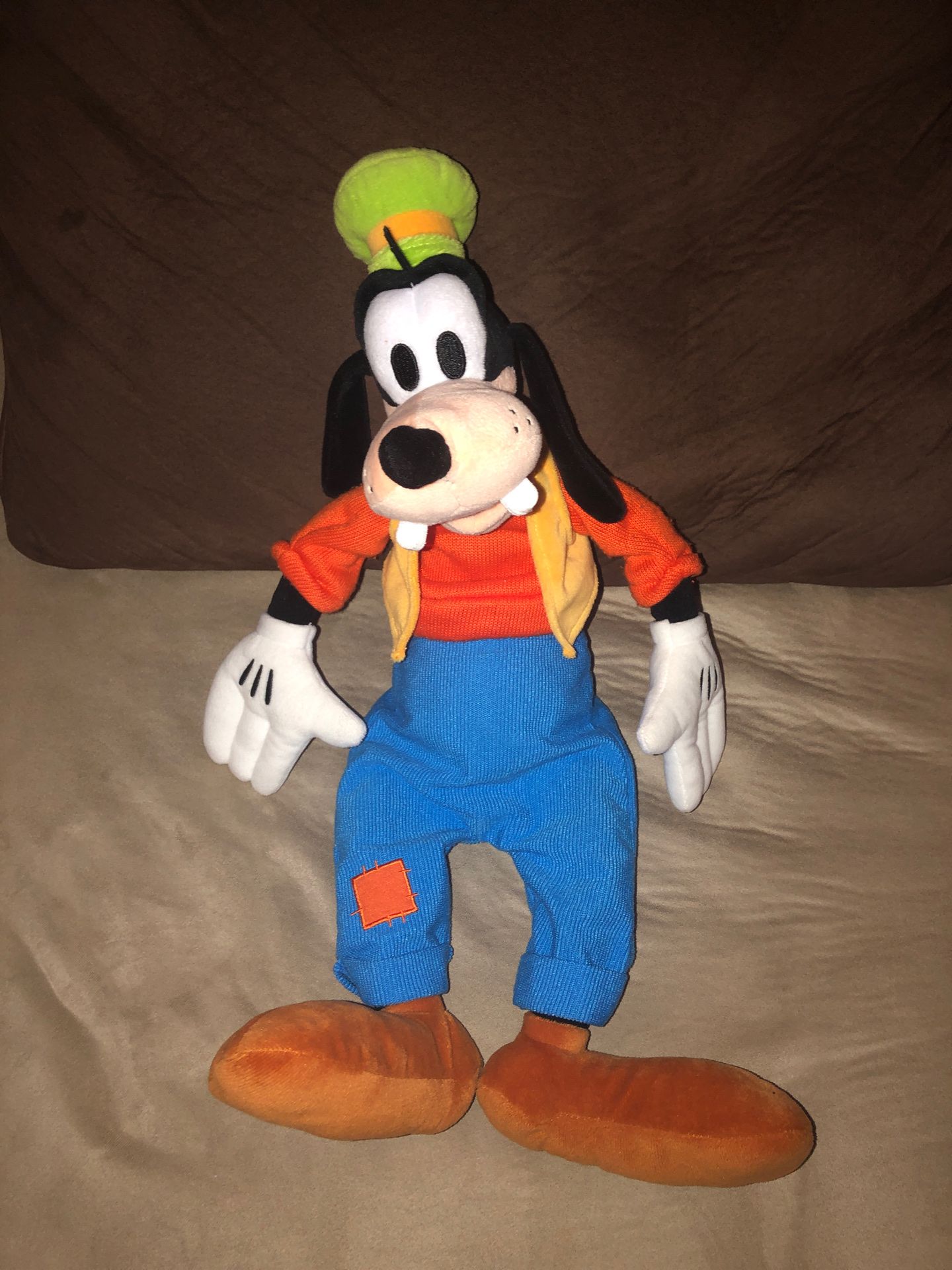 Disney Goofy New!