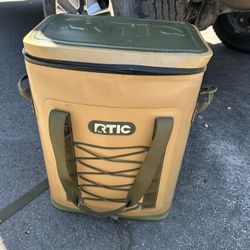 Rtic Back Pack Cooler 36 Can 