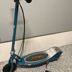 Razor E200 Electric Scooter 🛴 