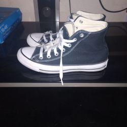 Converse 8.5