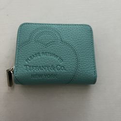 Return to Tiffany™ Small Zip Wallet Tiffany Blue Leather Stylish RARE Grace