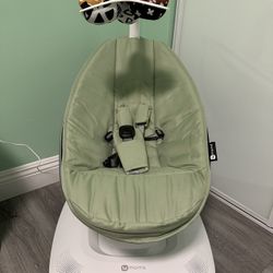 4Moms Mamaroo Swing