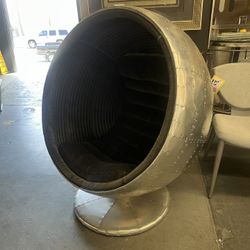 Rh Iglo Swivel chair 