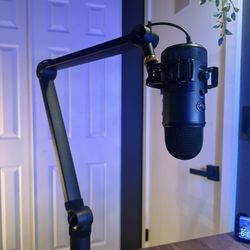 Blue Yeti Mic + Blue Compass Boom Arm