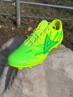 Zapato de fútbol pirma