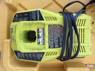 RYOBI P117 - 18v One+ Dual Chemistry 30 Minute Charger
