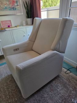 Power Recliner and Swivel Chair $230 OBO