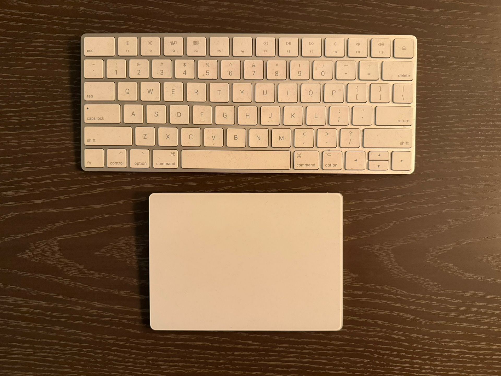 Apple Wireless Keyboard + Magic Track Pad