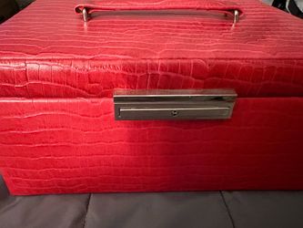 Jewelry box