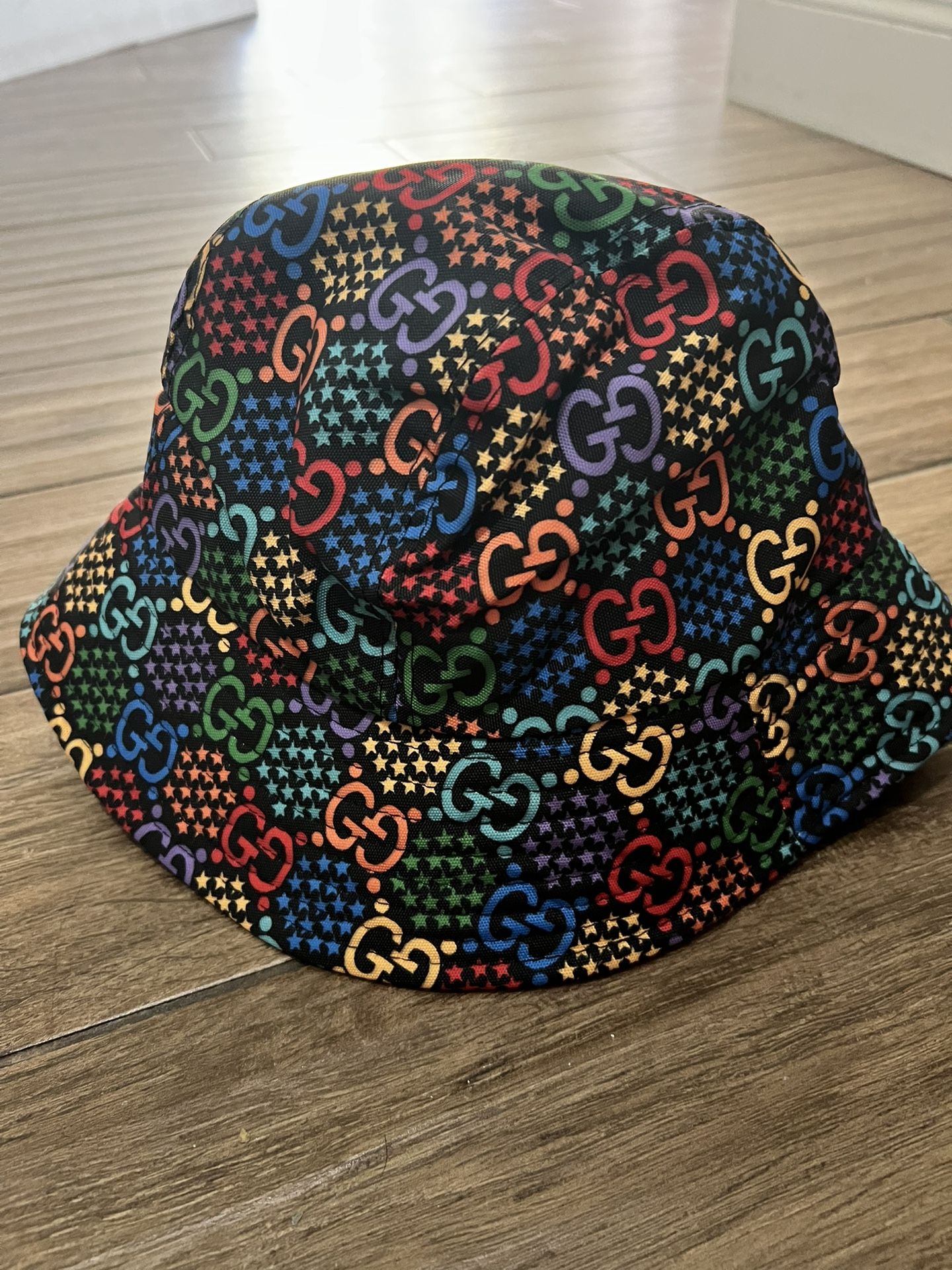 gucci bucket hat