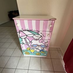 Hello kitty dresser