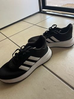 Women’s shoes