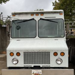 2001 Food Truck Brand New Build Out In 2024